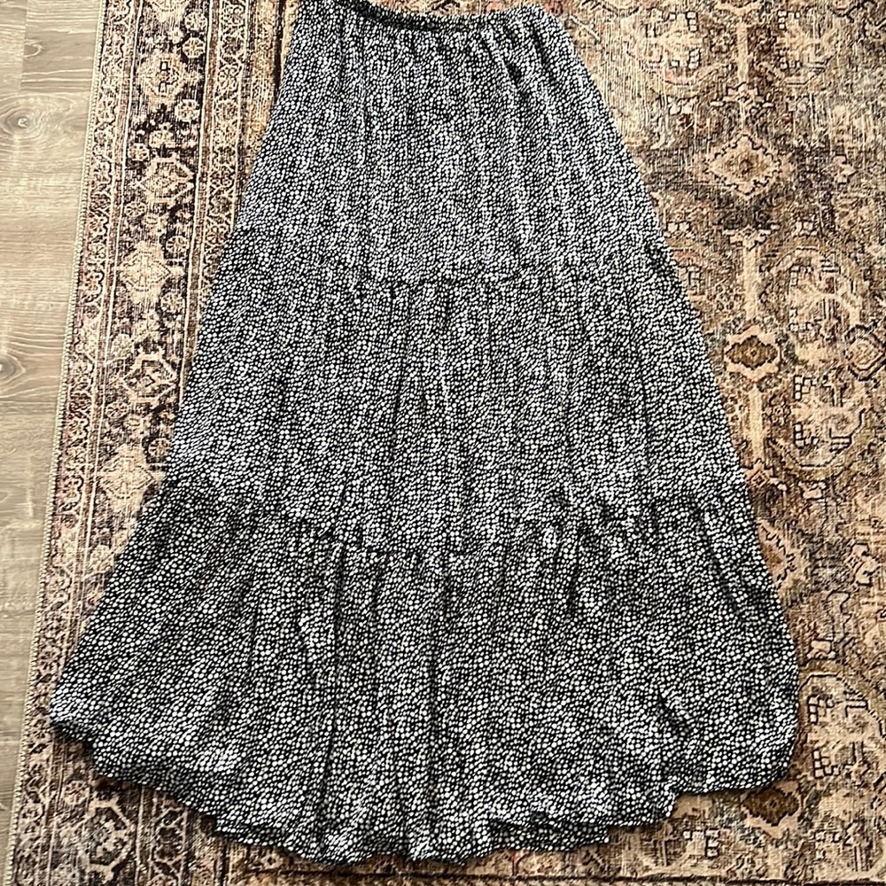 VICI dolls flowy maxi skirt